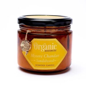 Mahedad Sojavahast küünlad Organic Goodness Sandalwood